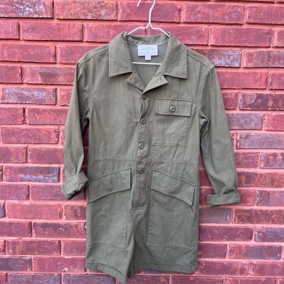 Mare Mare + Anthropologie Olive Green
Utility Romper Size Small jumpsuit - Picture 2 of 7
